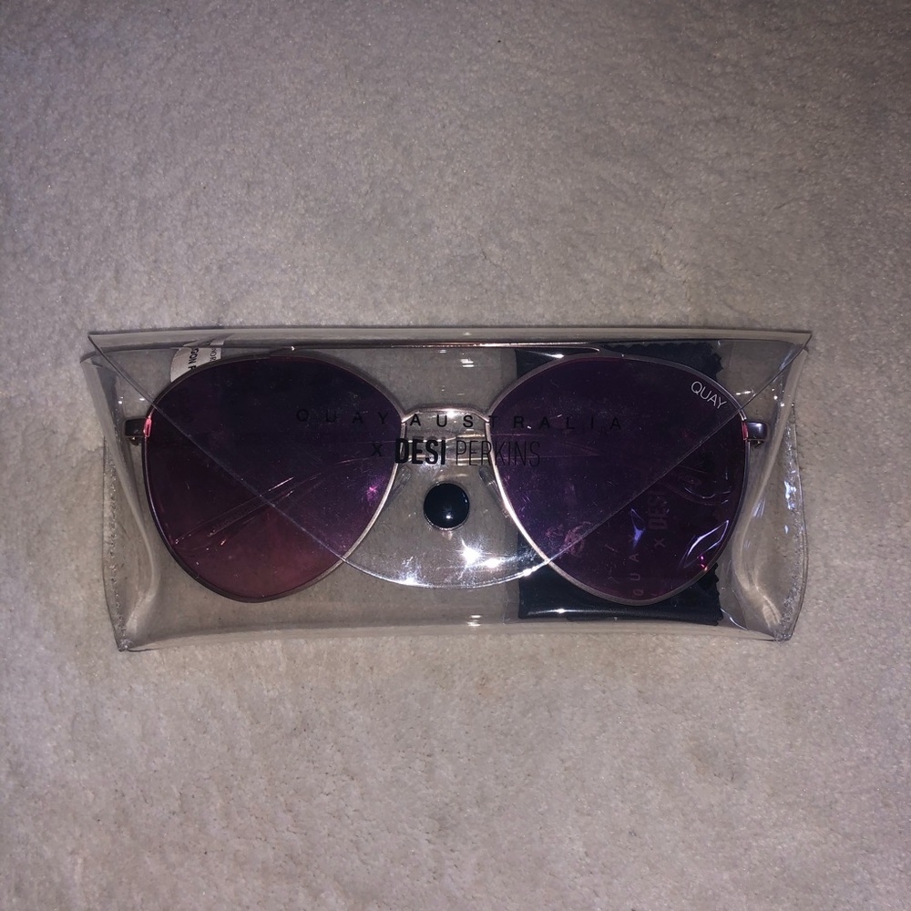 Quay Australia dragonfly sunglasses - Picture 8 of 8